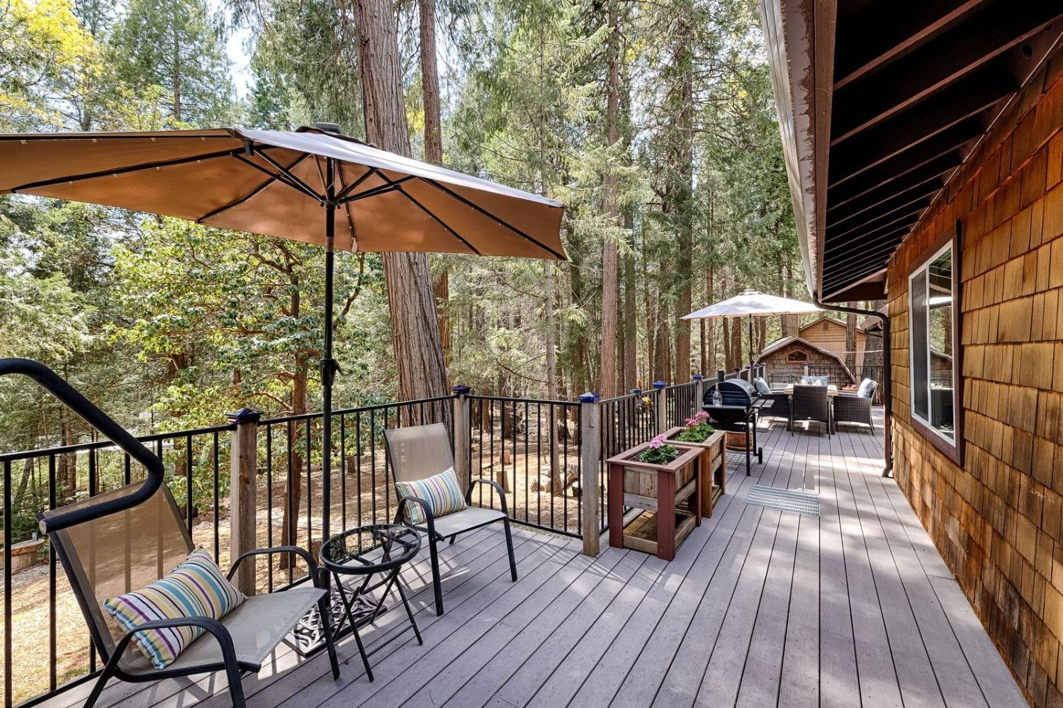 Detail Gallery Image 32 of 60 For 12332 Madrona Way, Nevada City,  CA 95959 - 4 Beds | 3/1 Baths