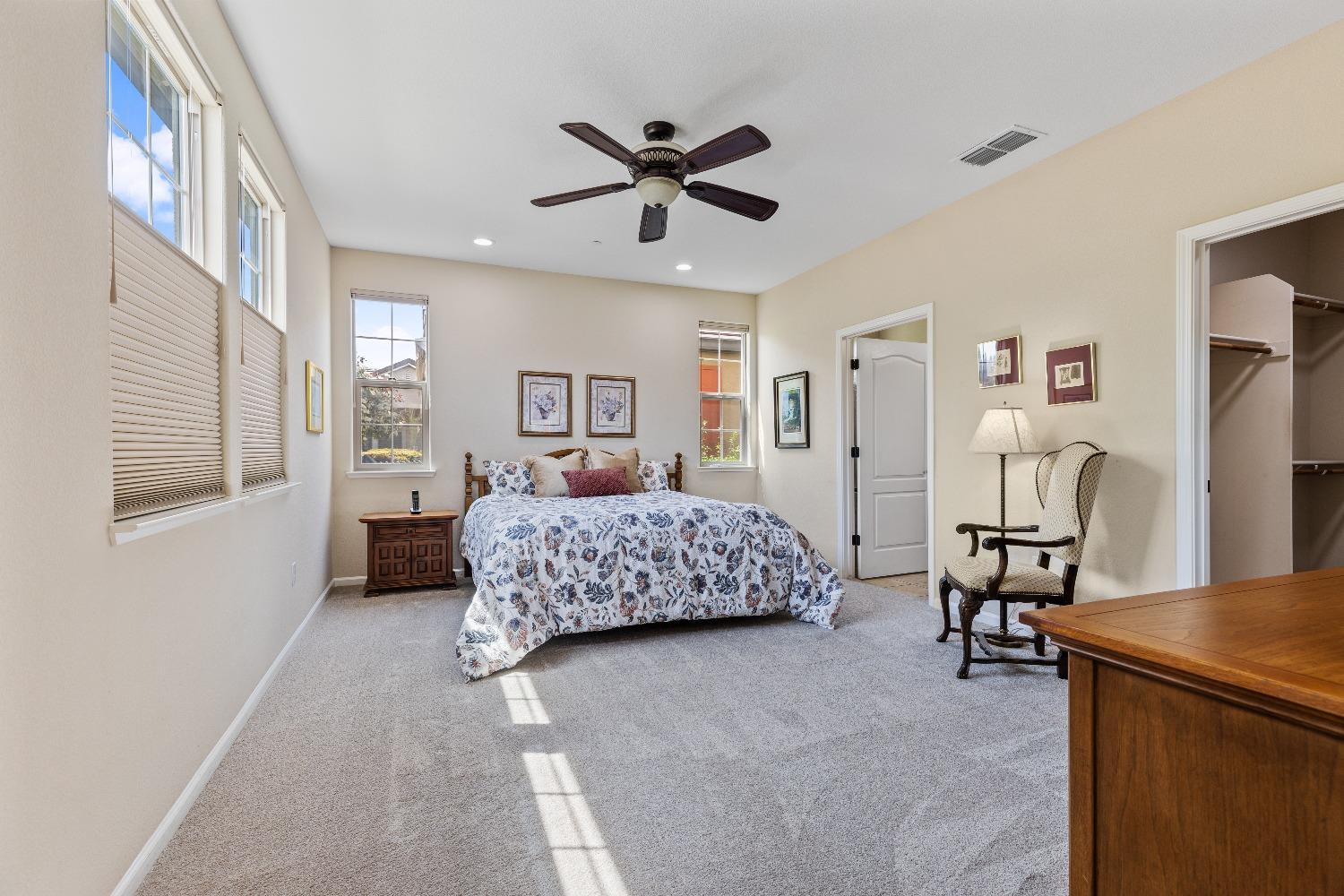Detail Gallery Image 12 of 33 For 1049 Volonne Dr, Roseville,  CA 95747 - 2 Beds | 2 Baths