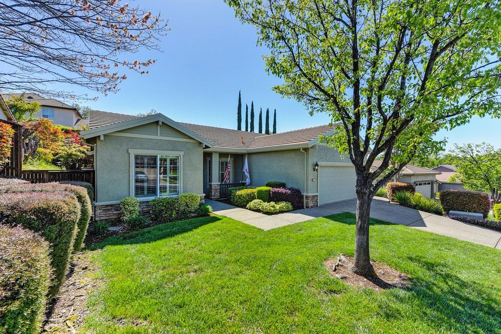 Detail Gallery Image 2 of 21 For 2312 Rebecca Ct, Rocklin,  CA 95765 - 2 Beds | 2 Baths