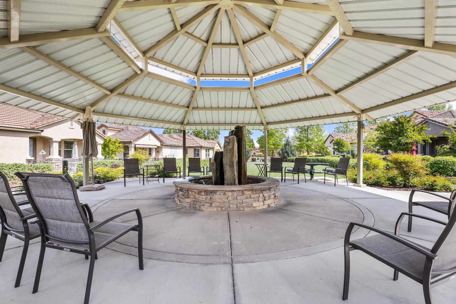 Detail Gallery Image 26 of 33 For 1049 Volonne Dr, Roseville,  CA 95747 - 2 Beds | 2 Baths