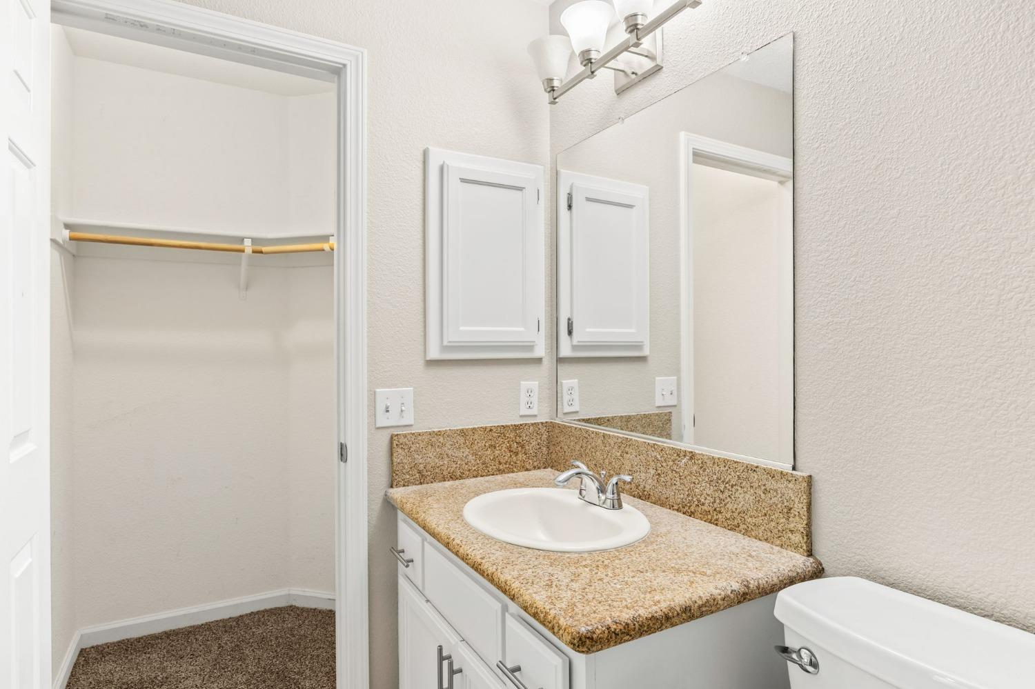 Detail Gallery Image 30 of 41 For 513 Cottonwood St #B2,  Woodland,  CA 95695 - 3 Beds | 2/1 Baths