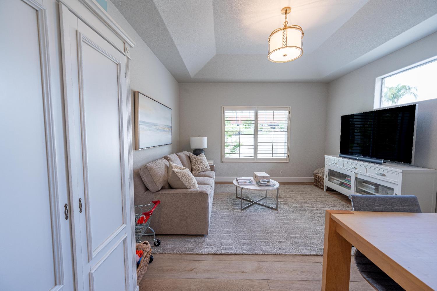 Detail Gallery Image 17 of 31 For 10242 Whitetail Dr, Oakdale,  CA 95361 - 4 Beds | 2/1 Baths