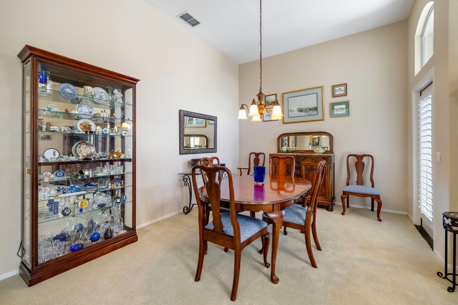 Detail Gallery Image 11 of 36 For 451 Luster Pl, Folsom,  CA 95630 - 2 Beds | 2 Baths