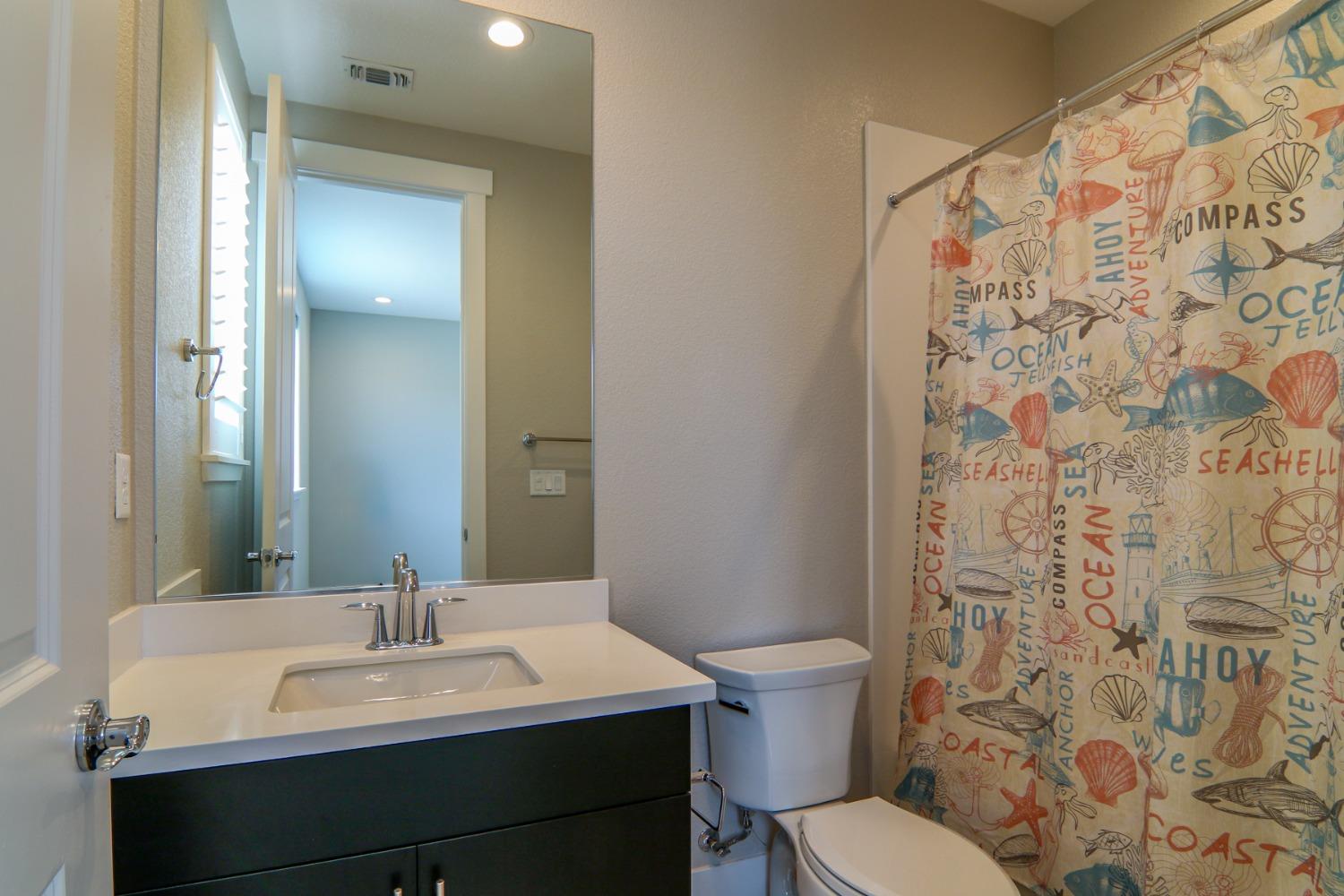 Detail Gallery Image 42 of 52 For 4111 Willow Creek Way, Rocklin,  CA 95765 - 5 Beds | 4/1 Baths