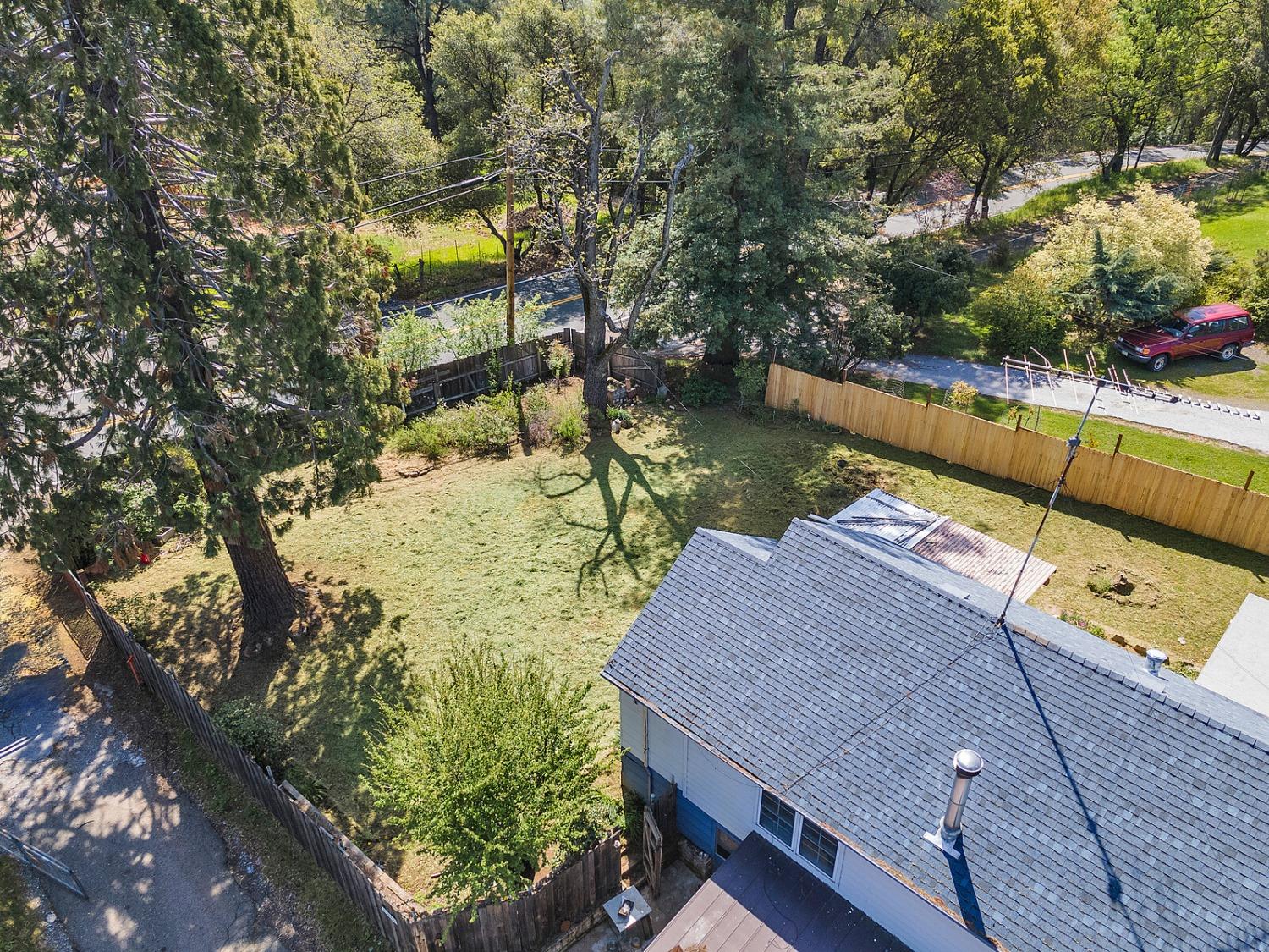 Detail Gallery Image 2 of 38 For 3380 State Highway 49, Placerville,  CA 95667 - 5 Beds | 2 Baths