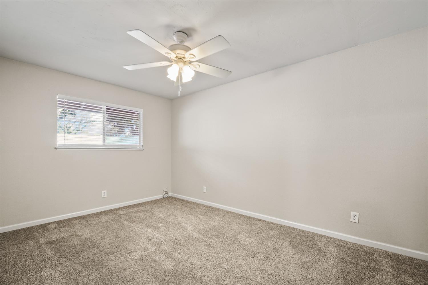 Detail Gallery Image 12 of 19 For 201 Woodrow Ave #16,  Modesto,  CA 95350 - 2 Beds | 1 Baths
