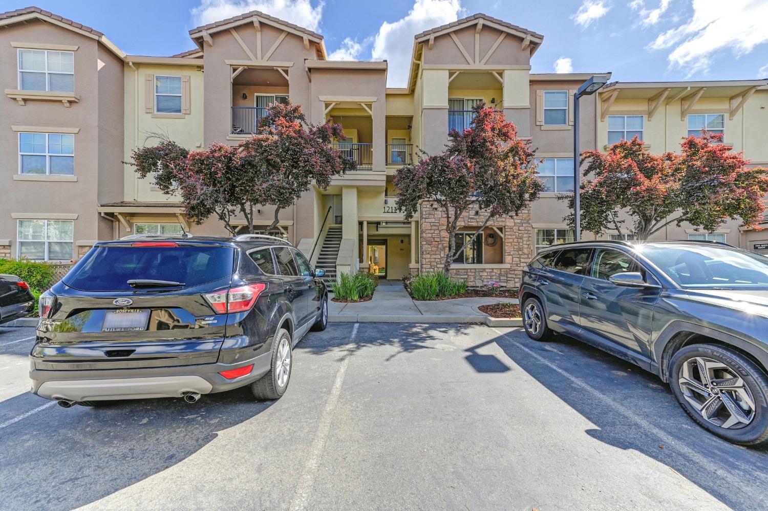Photo of 1211 Whitney Ranch Pky #1027 in Rocklin, CA