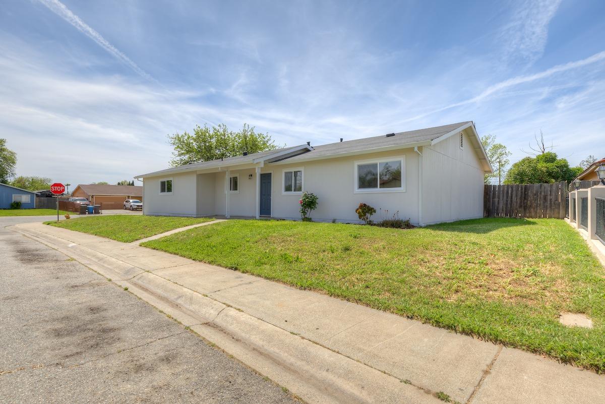 Terry, Olivehurst, California image 29