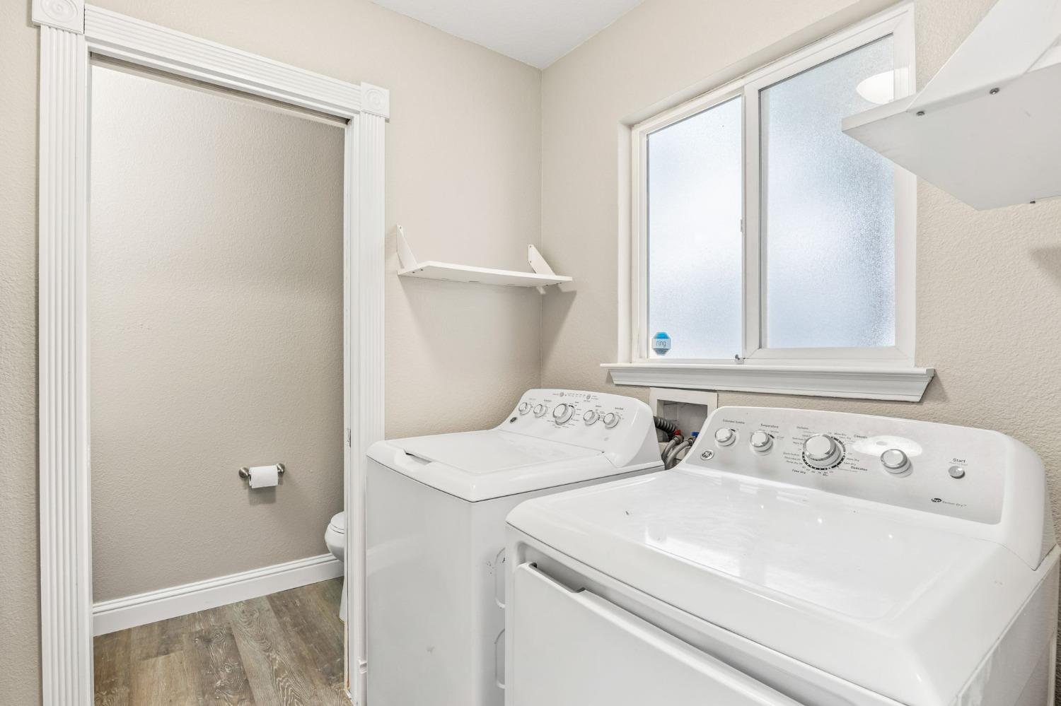 Detail Gallery Image 9 of 41 For 513 Cottonwood St #B2,  Woodland,  CA 95695 - 3 Beds | 2/1 Baths