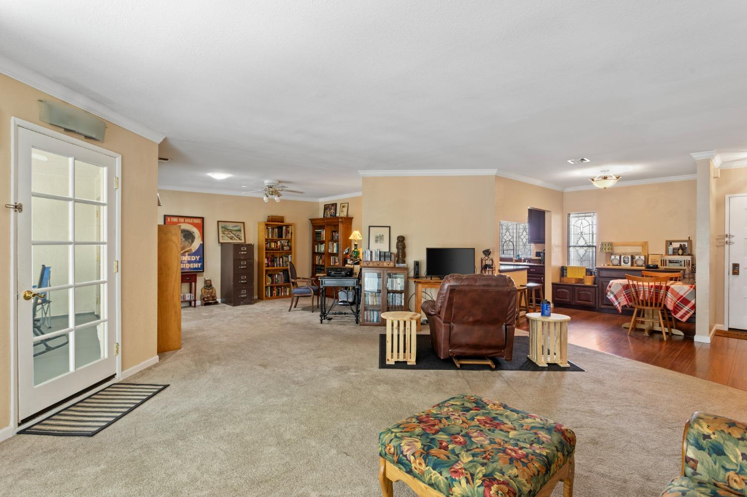 Detail Gallery Image 14 of 33 For 200 P St #A32,  Sacramento,  CA 95814 - 2 Beds | 2 Baths