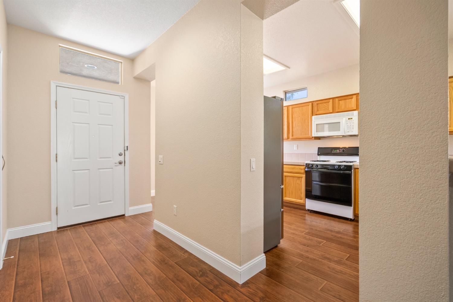 Detail Gallery Image 4 of 38 For 1635 Sweet Juliet Ln, Lincoln,  CA 95648 - 2 Beds | 2 Baths