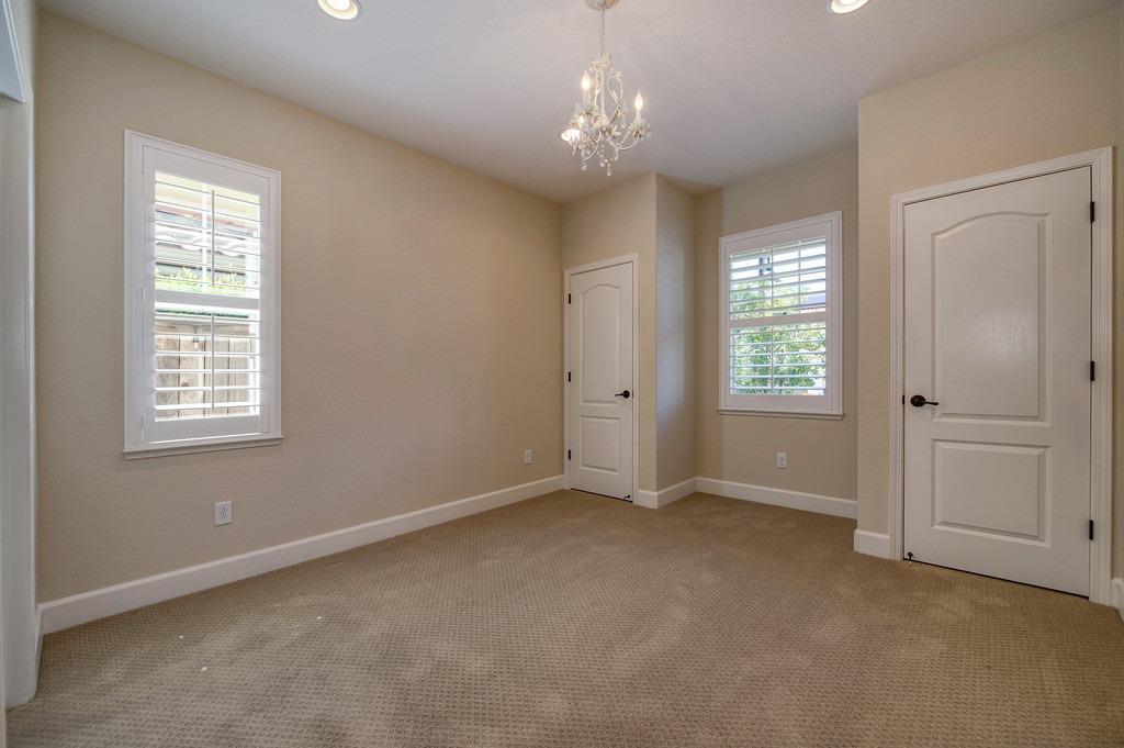 Detail Gallery Image 25 of 62 For 814 Calico Dr, Rocklin,  CA 95765 - 4 Beds | 3/1 Baths