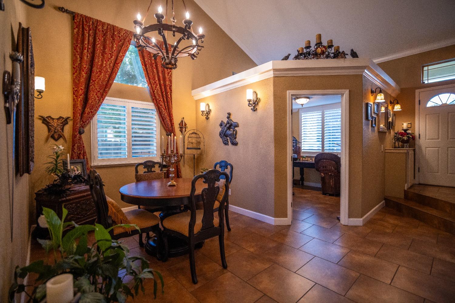 Detail Gallery Image 23 of 62 For 1728 Calle Campana, Roseville,  CA 95747 - 4 Beds | 2/1 Baths