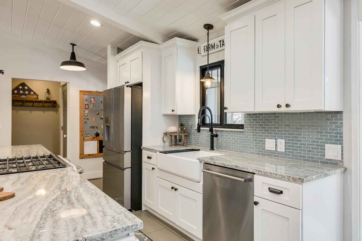 Detail Gallery Image 14 of 54 For 12197 Poke Pl, Nevada City,  CA 95959 - 3 Beds | 2 Baths