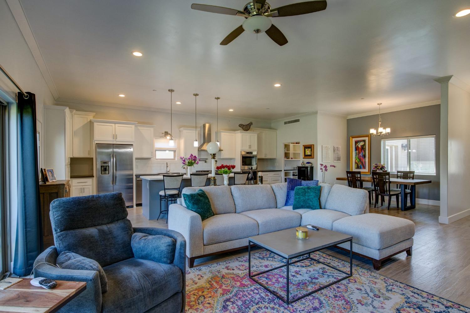 Detail Gallery Image 12 of 67 For 121 Blue Oak Ct, Copperopolis,  CA 95228 - 3 Beds | 2/1 Baths