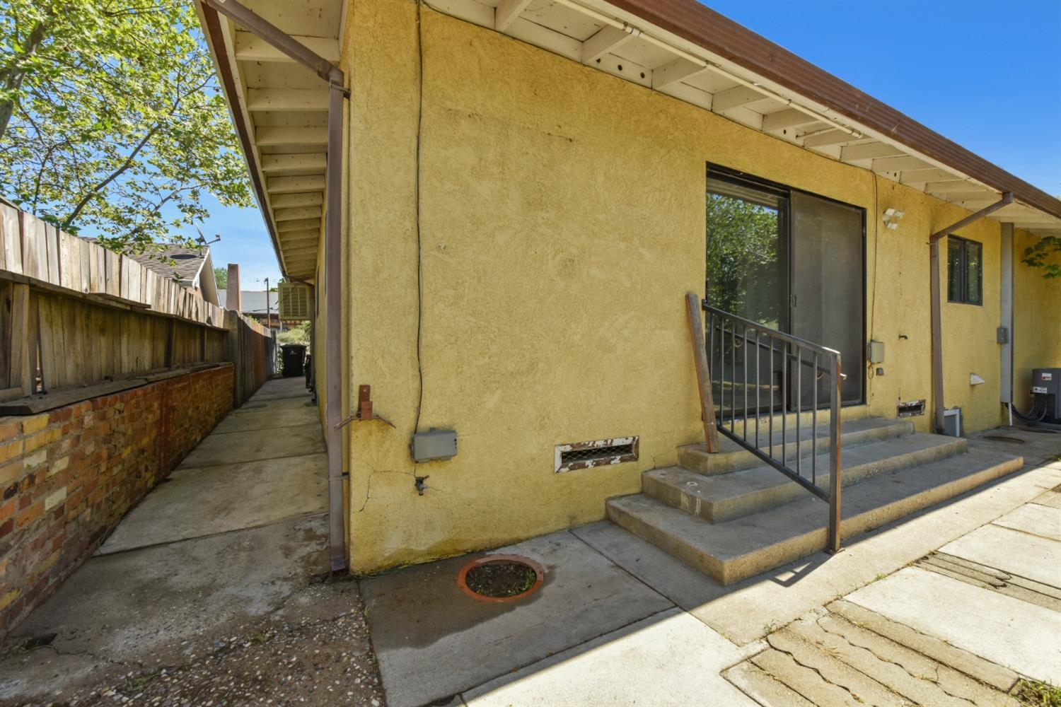 Detail Gallery Image 42 of 46 For 816 H St, Lincoln,  CA 95648 - 3 Beds | 2/1 Baths