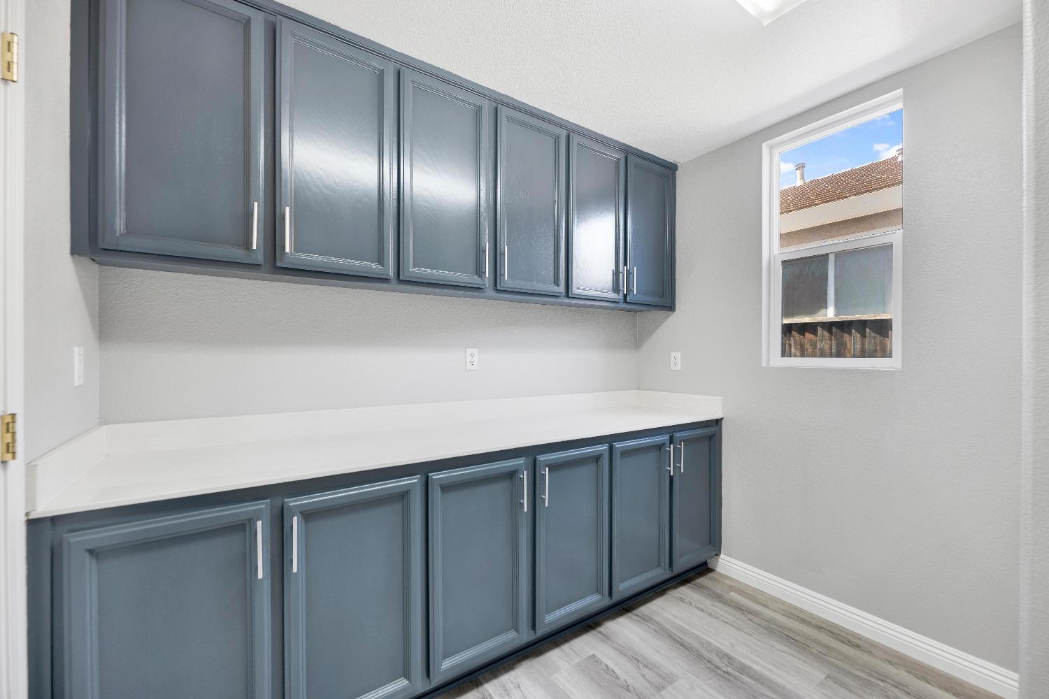 Detail Gallery Image 32 of 63 For 2827 Muskrat Way, Sacramento,  CA 95834 - 4 Beds | 2/1 Baths