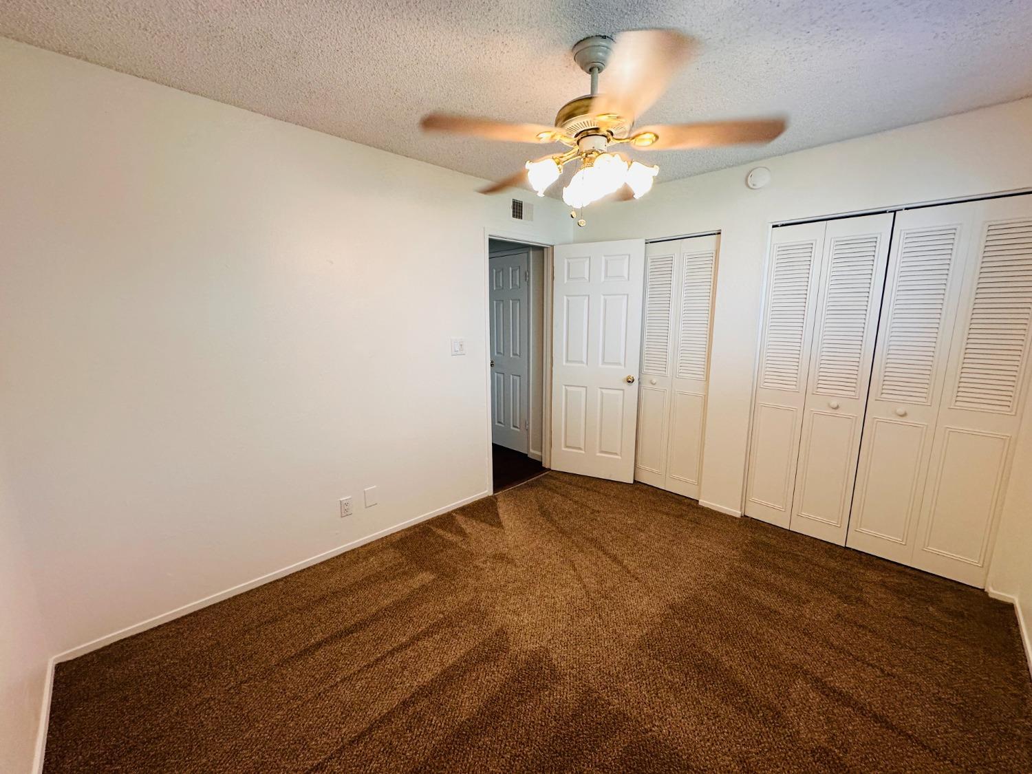 Detail Gallery Image 12 of 23 For 6220 Longford Dr #1,  Citrus Heights,  CA 95621 - 2 Beds | 1 Baths