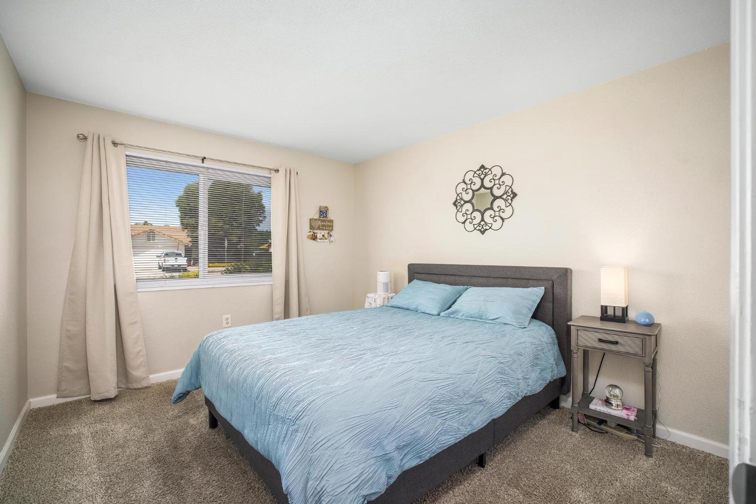 Detail Gallery Image 14 of 27 For 1349 Quail St, Los Banos,  CA 93635 - 3 Beds | 2 Baths