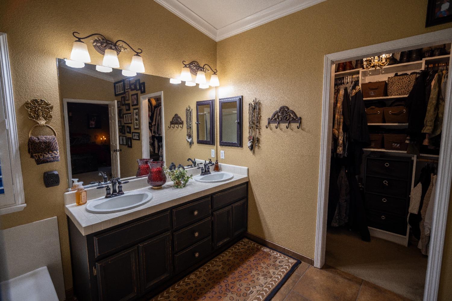 Detail Gallery Image 52 of 62 For 1728 Calle Campana, Roseville,  CA 95747 - 4 Beds | 2/1 Baths