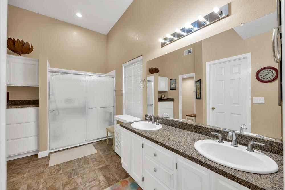 Detail Gallery Image 28 of 43 For 8453 Misty Oak Way, Antelope,  CA 95843 - 3 Beds | 2 Baths