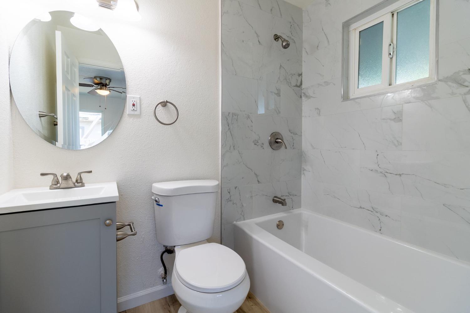 Detail Gallery Image 15 of 20 For 343 Cowell Ave, Manteca,  CA 95336 - 3 Beds | 2 Baths