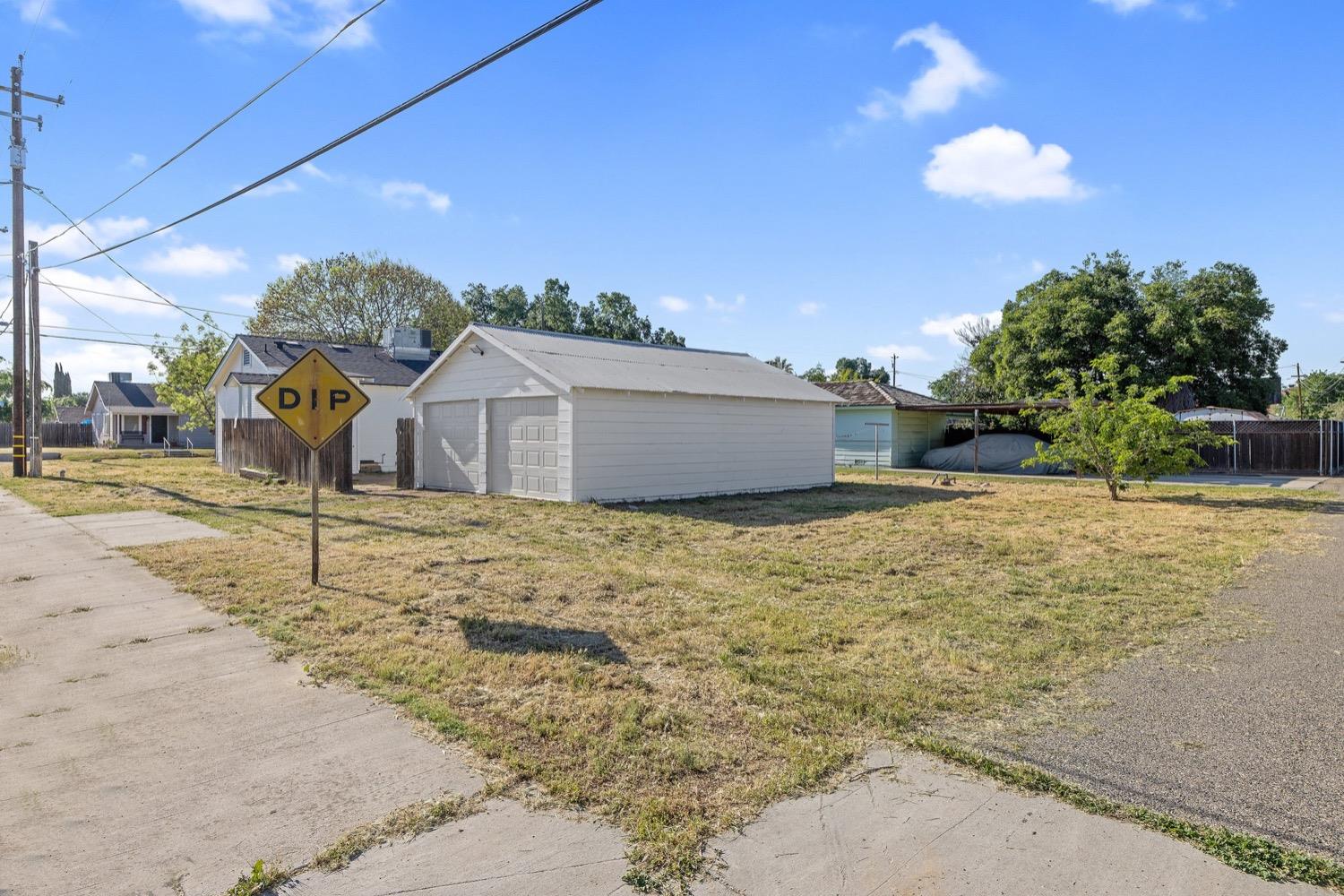 Hamlet Street, Lemoore, California image 30