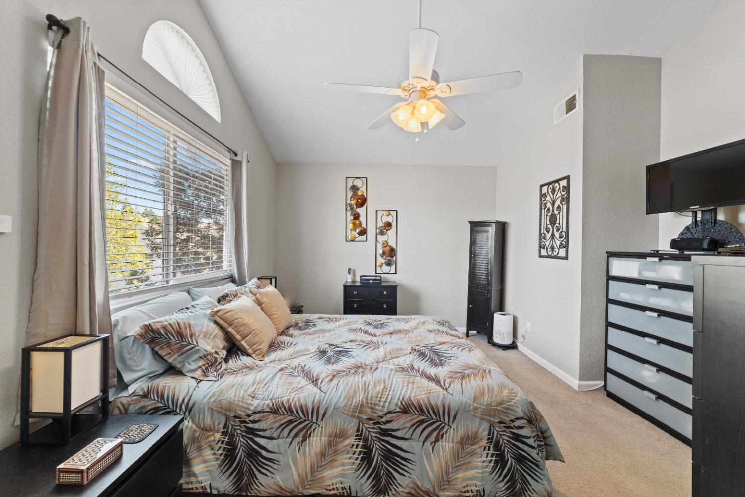 Detail Gallery Image 21 of 25 For 7404 Kallie Kay Ln, Sacramento,  CA 95823 - 3 Beds | 2/1 Baths