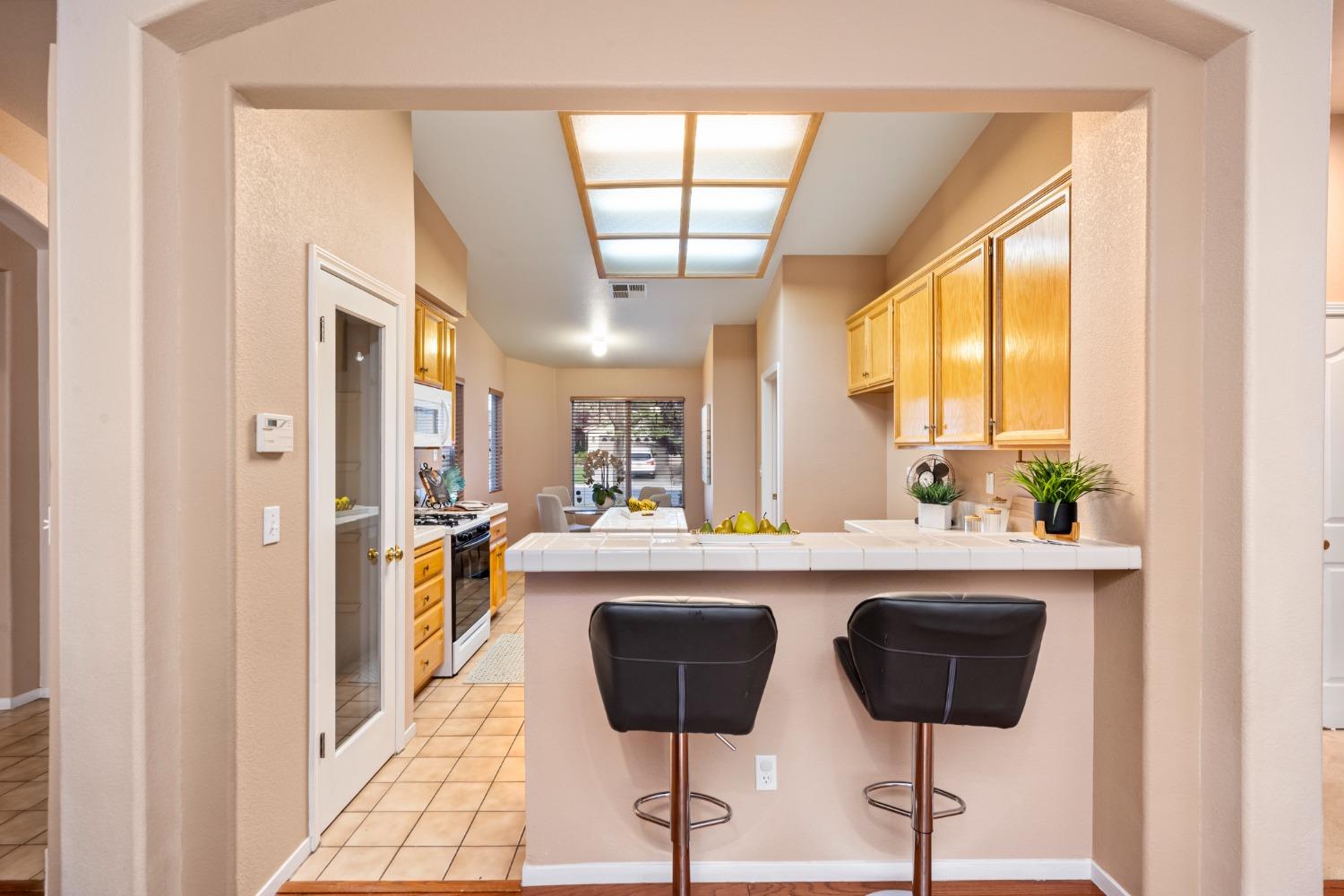 Detail Gallery Image 11 of 32 For 5547 Sage Dr, Rocklin,  CA 95765 - 3 Beds | 2 Baths