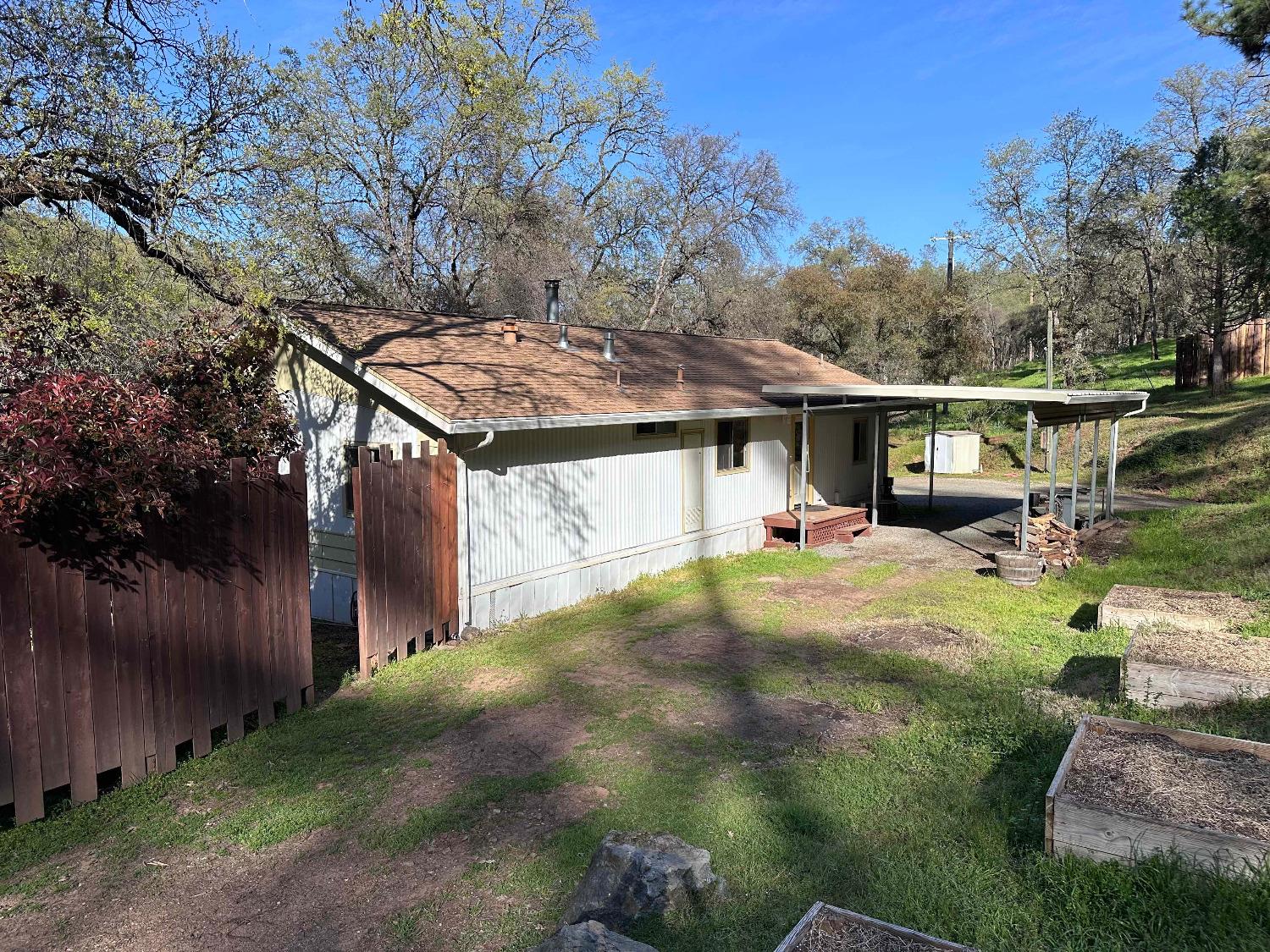 Photo of 11393 Tom Ray Rd in Grass Valley, CA
