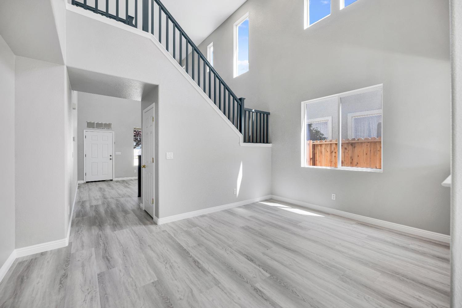 Detail Gallery Image 15 of 63 For 2827 Muskrat Way, Sacramento,  CA 95834 - 4 Beds | 2/1 Baths