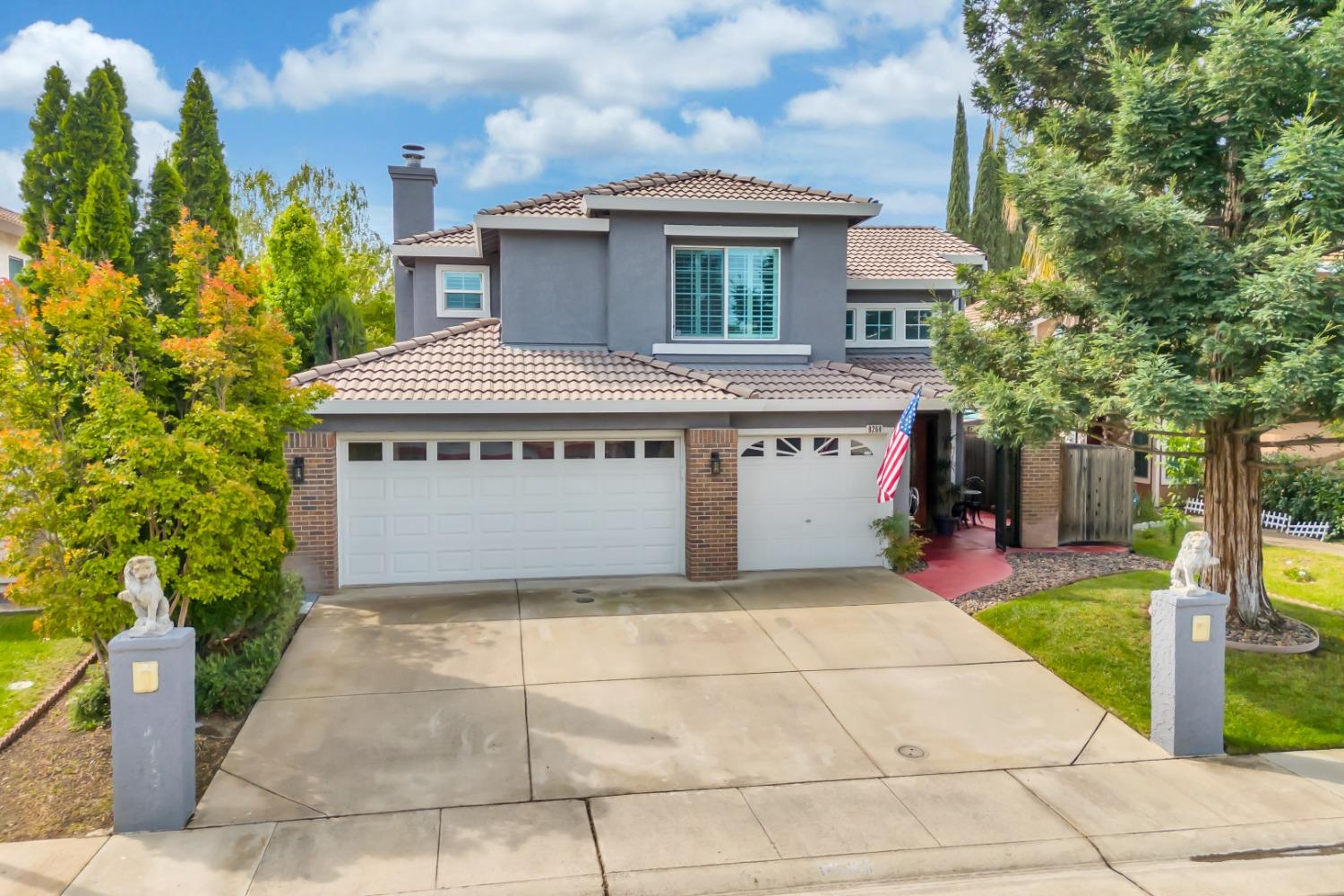 Discover this stunning gem in Elk Grove. Located in a quiet court, this home boasts numerous upgrade