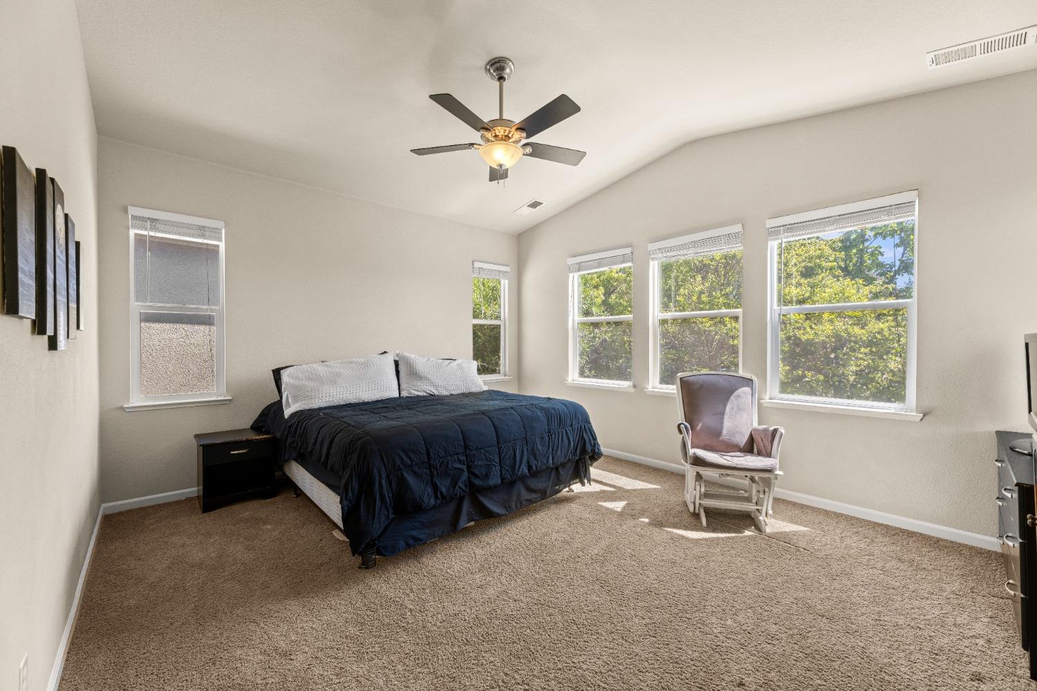 Detail Gallery Image 25 of 46 For 900 Campfire Cir, Rocklin,  CA 95765 - 4 Beds | 3/1 Baths