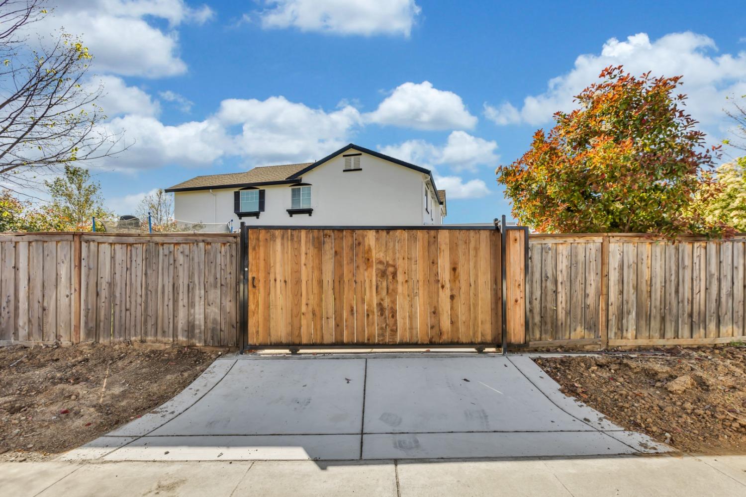 Detail Gallery Image 66 of 71 For 7811 Cellana Dr, Elk Grove,  CA 95757 - 4 Beds | 2/1 Baths