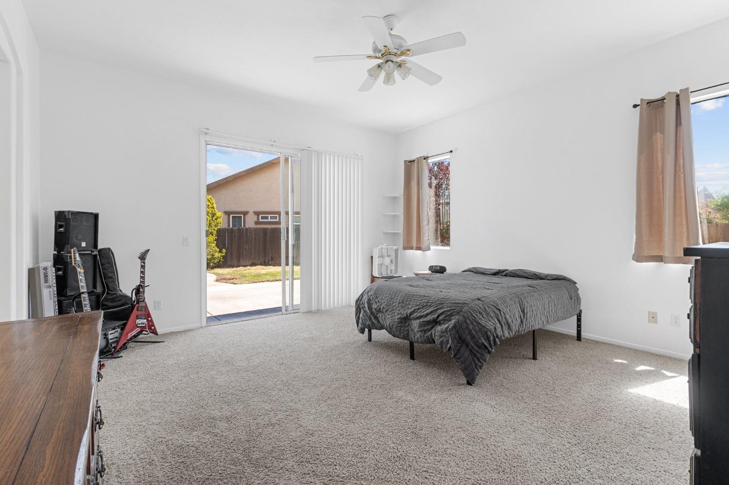 Detail Gallery Image 21 of 33 For 1147 Sprig Ct, Newman,  CA 95360 - 3 Beds | 2 Baths
