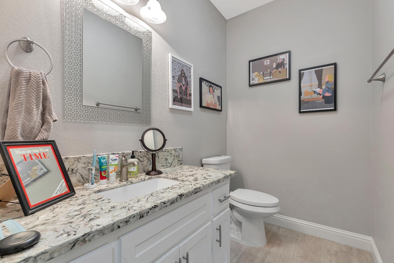 Detail Gallery Image 39 of 50 For 3320 Winsome Ln, Carmichael,  CA 95608 - 4 Beds | 2/1 Baths