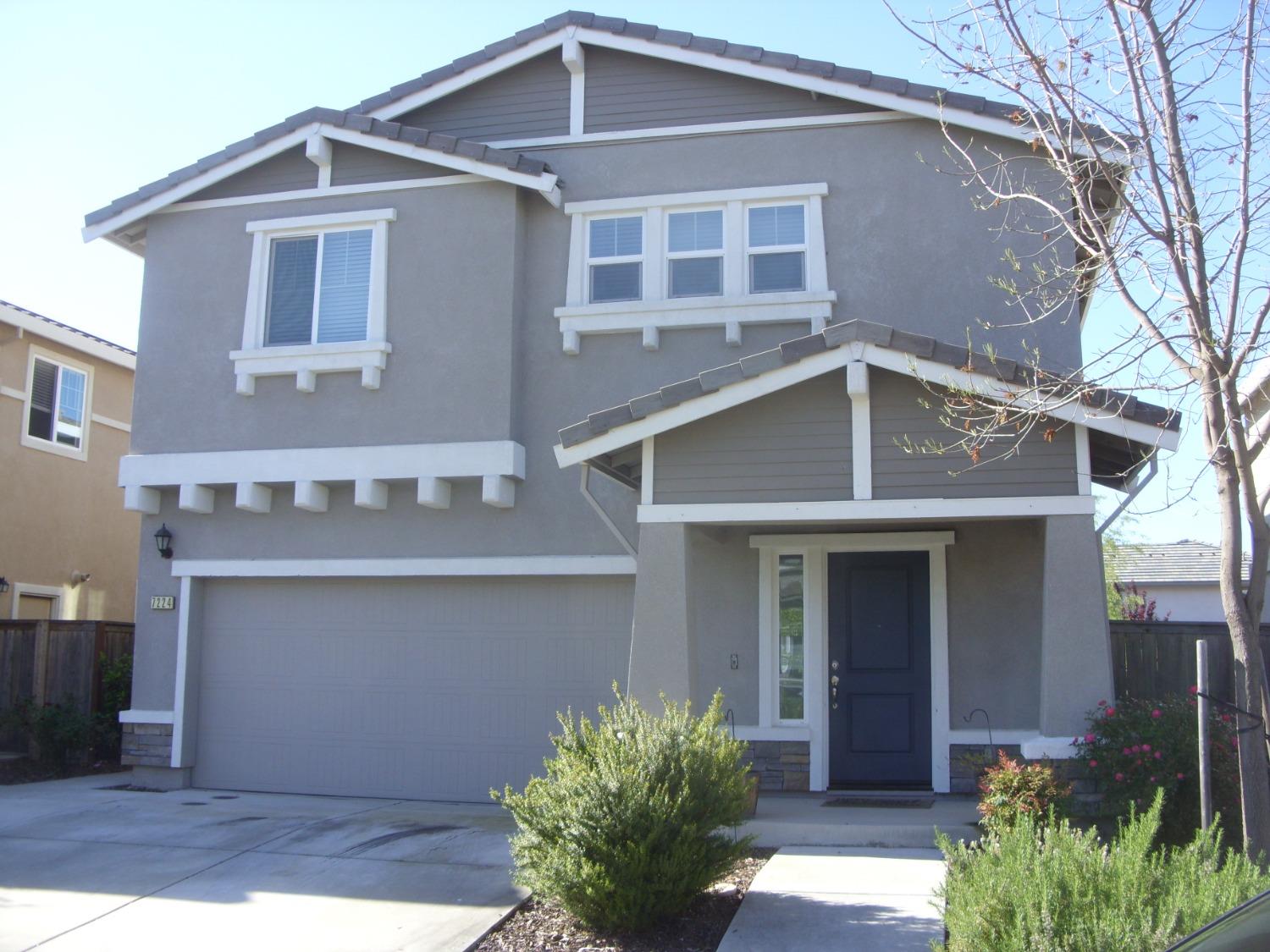 Detail Gallery Image 1 of 19 For 7224 Corvus Cir, Roseville,  CA 95747 - 3 Beds | 2/1 Baths