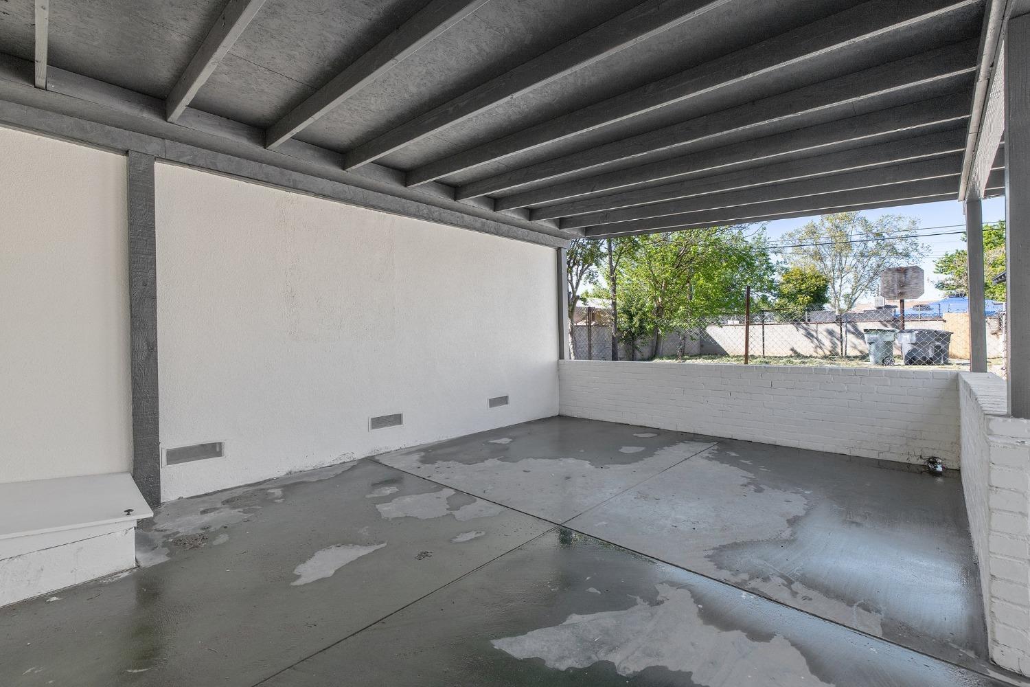 Detail Gallery Image 32 of 43 For 37 E Eden Ave, Fresno,  CA 93706 - 3 Beds | 1 Baths