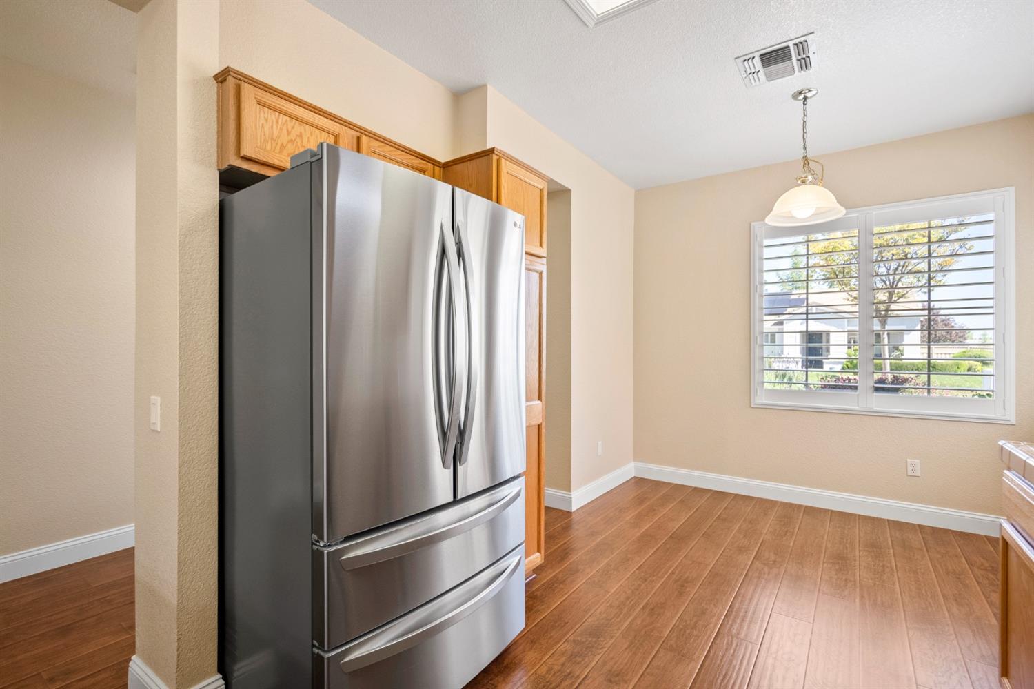 Detail Gallery Image 10 of 38 For 1635 Sweet Juliet Ln, Lincoln,  CA 95648 - 2 Beds | 2 Baths