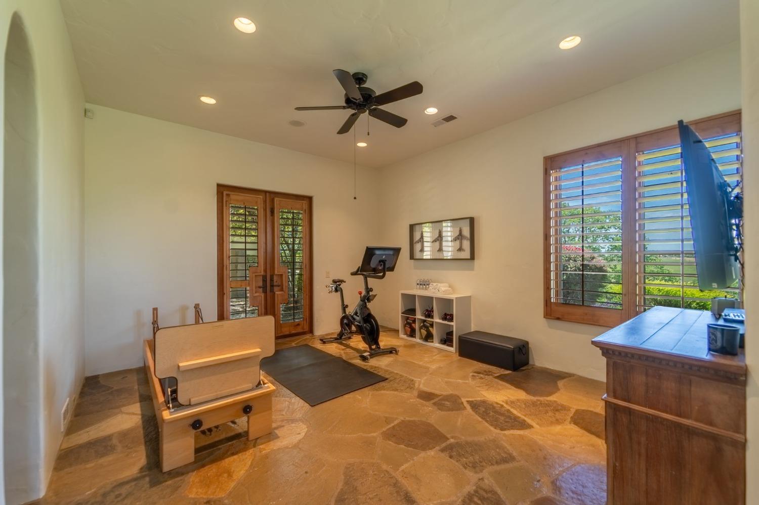 Detail Gallery Image 29 of 49 For 16960 Schell Rd, Oakdale,  CA 95361 - 4 Beds | 4/1 Baths