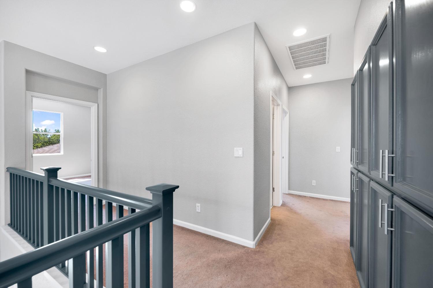 Detail Gallery Image 34 of 63 For 2827 Muskrat Way, Sacramento,  CA 95834 - 4 Beds | 2/1 Baths