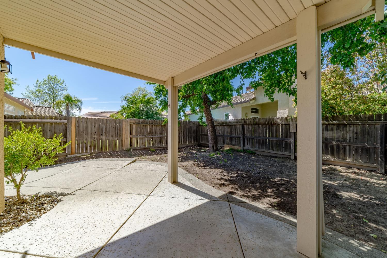 Detail Gallery Image 19 of 21 For 301 Perth Ct, Roseville,  CA 95747 - 2 Beds | 2 Baths