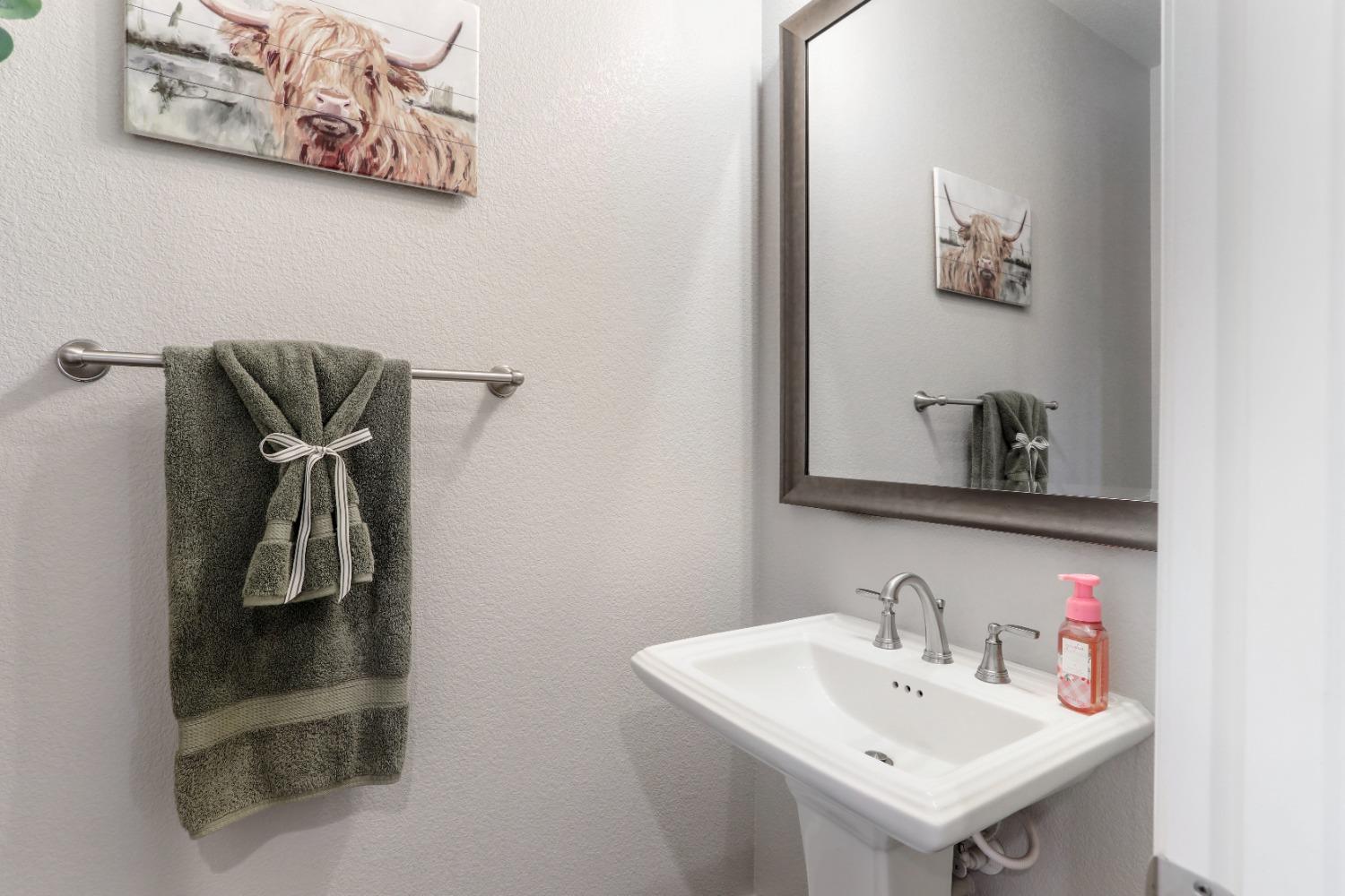 Detail Gallery Image 27 of 56 For 2134 Blake Way, Tracy,  CA 95304 - 4 Beds | 3/1 Baths