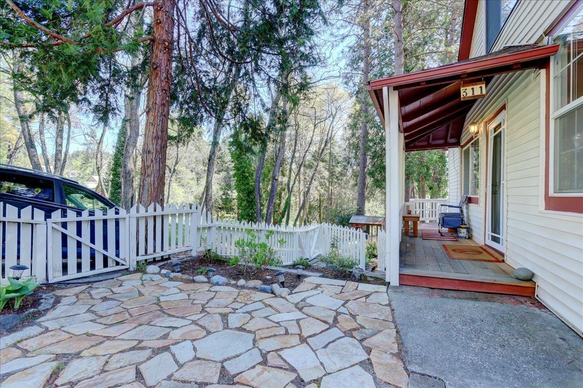 Detail Gallery Image 40 of 66 For 311 Monroe St, Nevada City,  CA 95959 - 3 Beds | 1/1 Baths