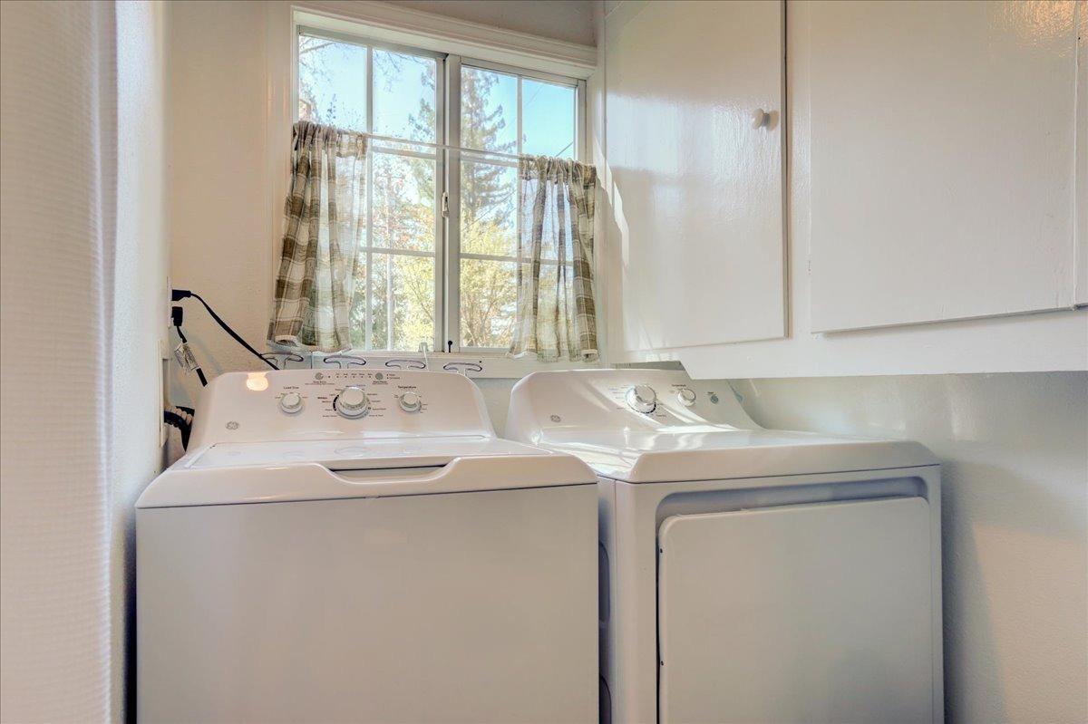 Detail Gallery Image 17 of 66 For 311 Monroe St, Nevada City,  CA 95959 - 3 Beds | 1/1 Baths