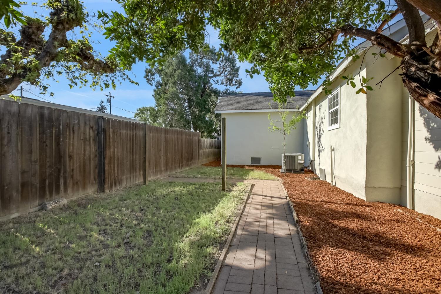 Detail Gallery Image 19 of 23 For 2923 Fir St, Live Oak,  CA 95953 - 3 Beds | 1 Baths