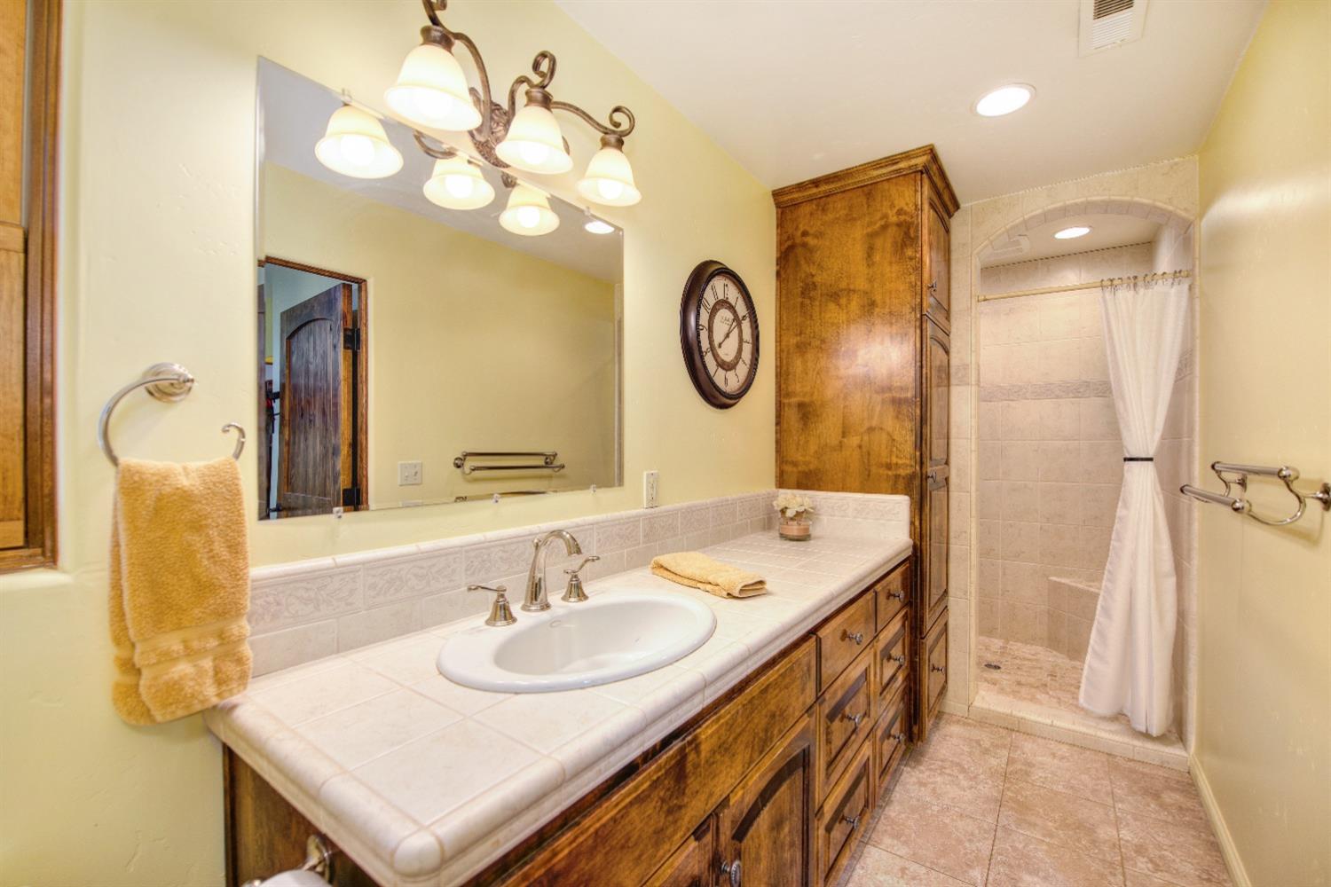 Detail Gallery Image 27 of 62 For 3780 Lark Ln, Camino,  CA 95709 - 3 Beds | 2 Baths