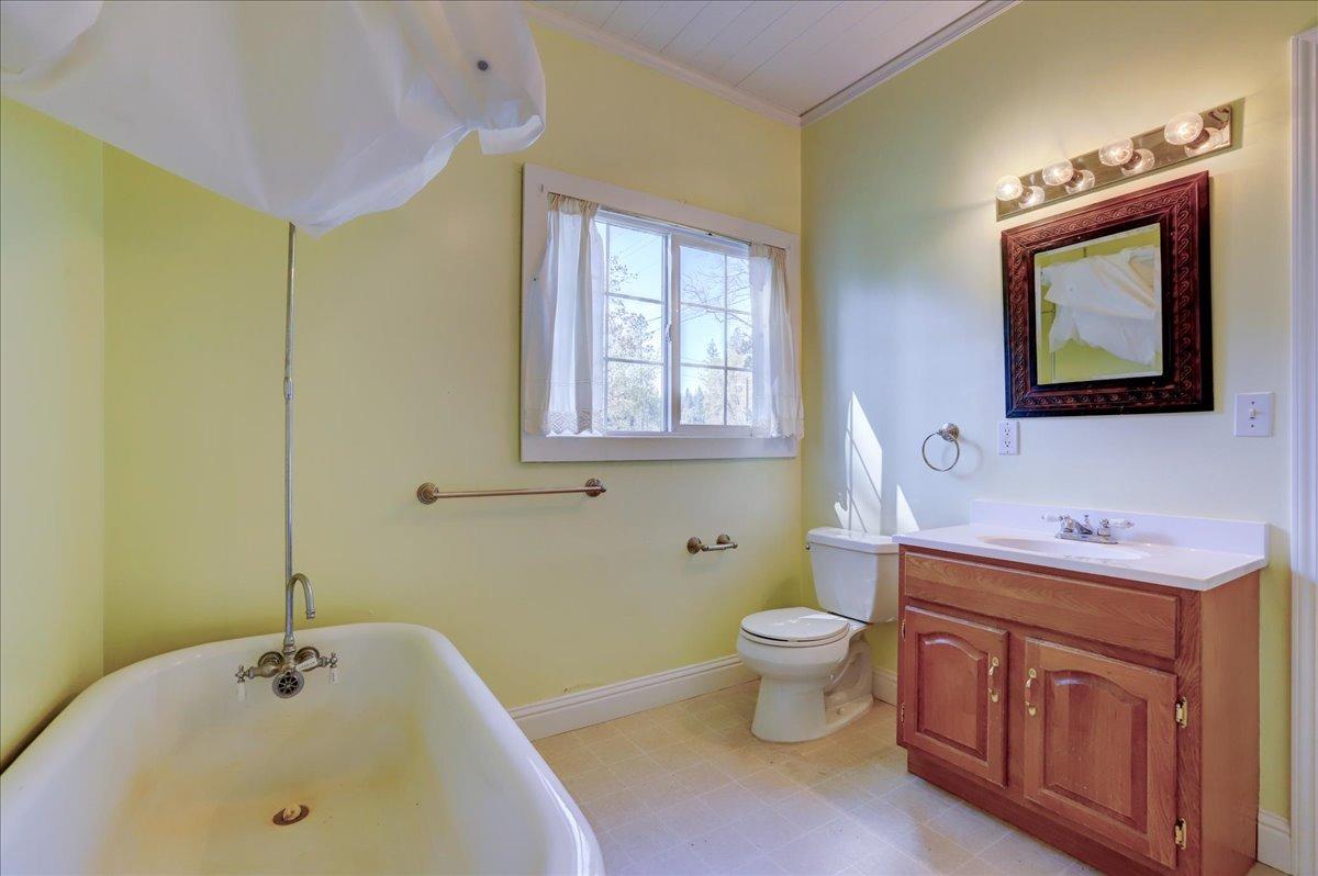 Detail Gallery Image 24 of 66 For 311 Monroe St, Nevada City,  CA 95959 - 3 Beds | 1/1 Baths