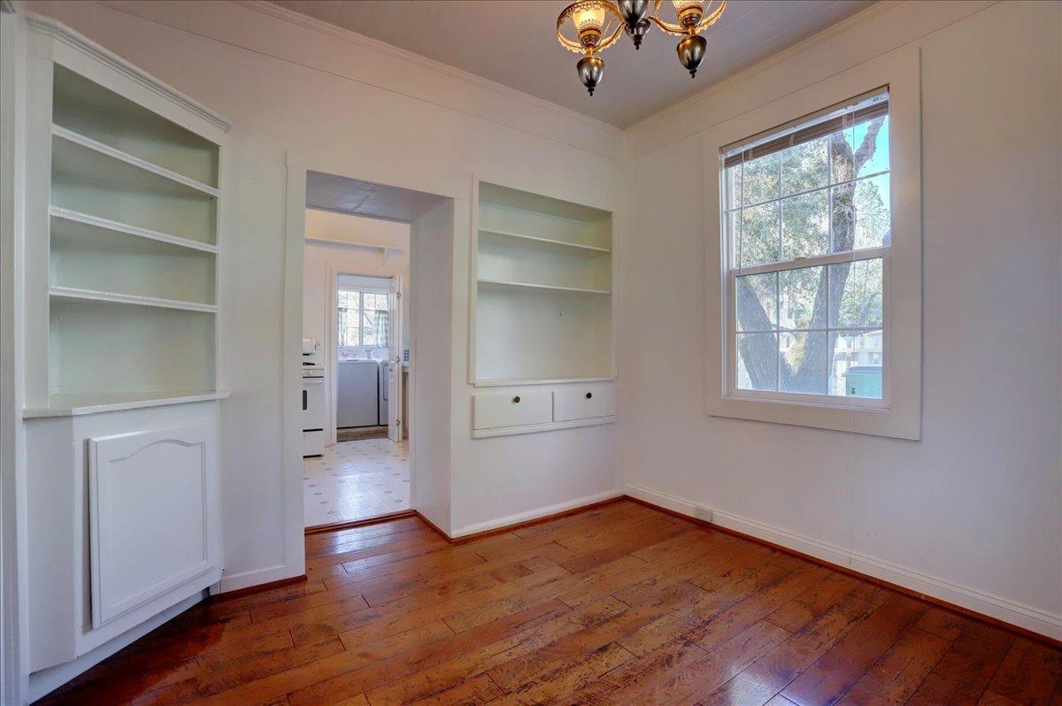 Detail Gallery Image 11 of 66 For 311 Monroe St, Nevada City,  CA 95959 - 3 Beds | 1/1 Baths