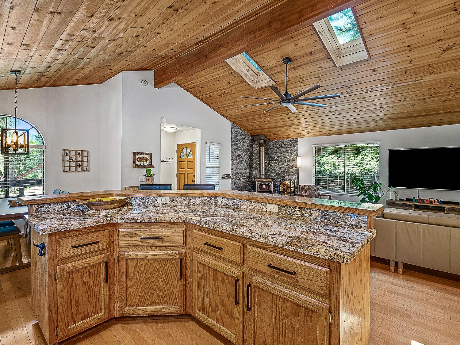 Detail Gallery Image 46 of 58 For 3928 Opal Trl, Pollock Pines,  CA 95726 - 3 Beds | 2 Baths